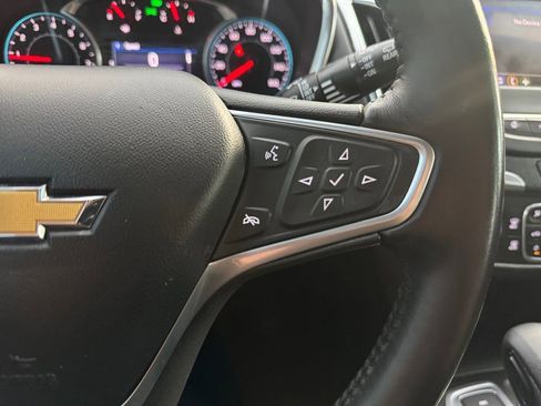 Used 2022 Chevrolet Equinox LT image 21