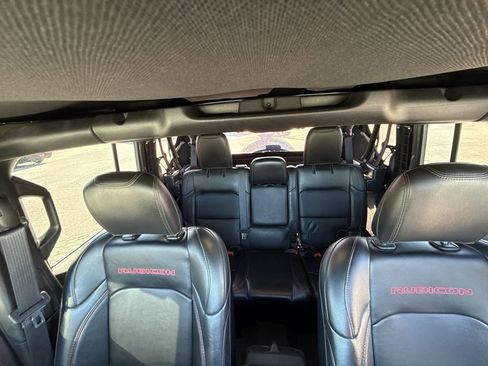Used 2022 Jeep Wrangler Unlimited Rubicon w/ LED Lighting Group image 14