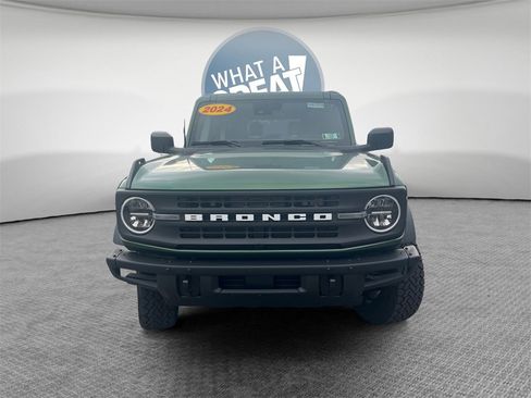 Used 2024 Ford Bronco Black Diamond image 9