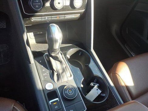 Used 2022 Volkswagen Atlas SE image 14