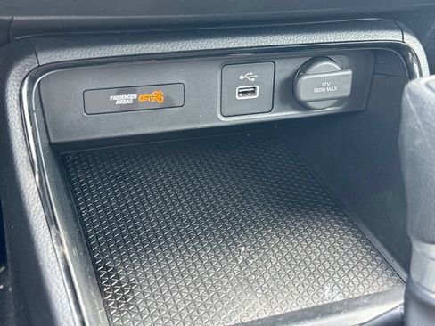 Used 2025 Honda CR-V LX image 26