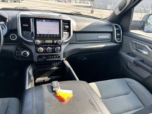 Used 2022 RAM 1500 Big Horn AWD/4WD image 25