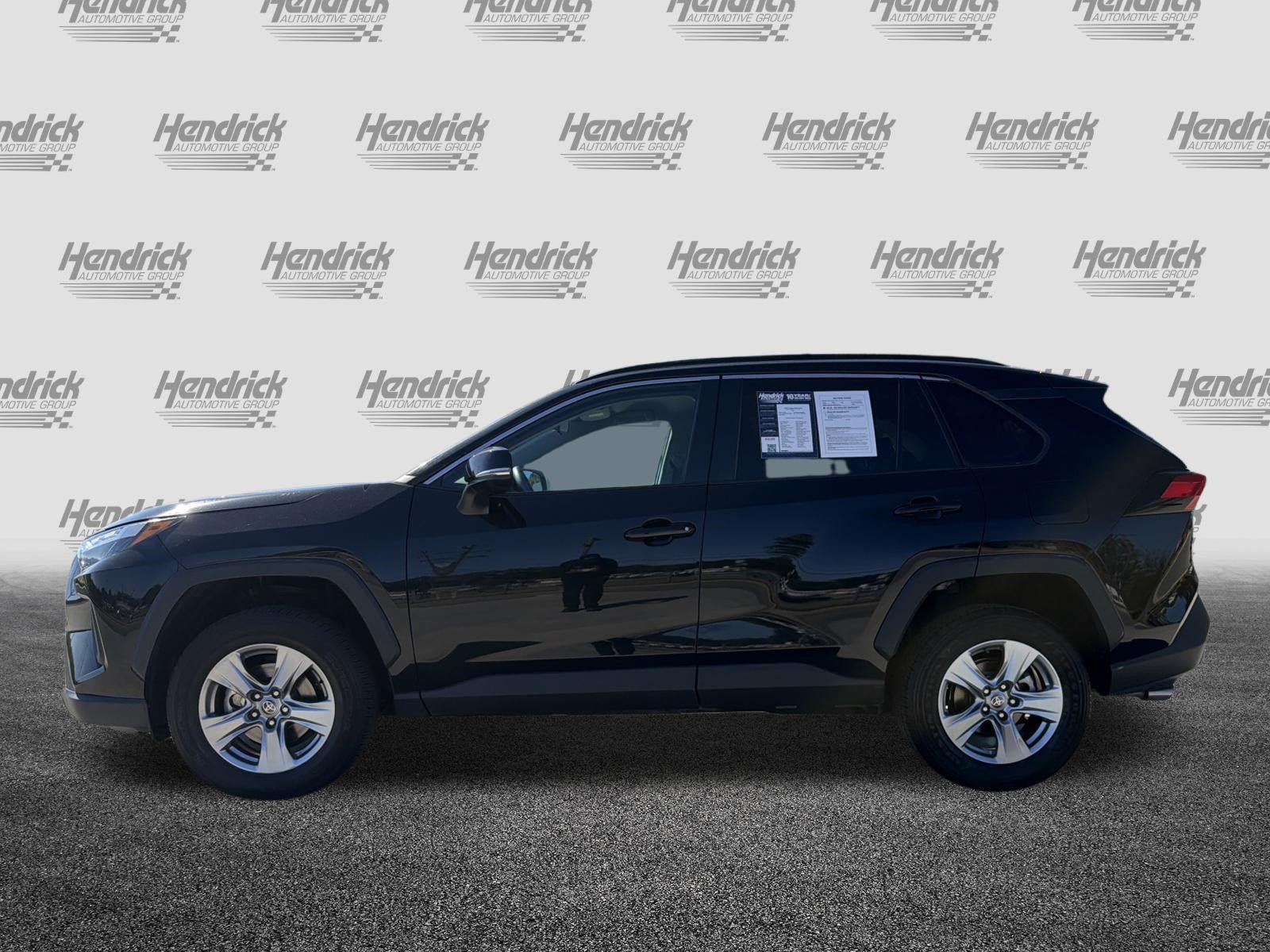 Used 2023 Toyota RAV4 XLE FWD image 7