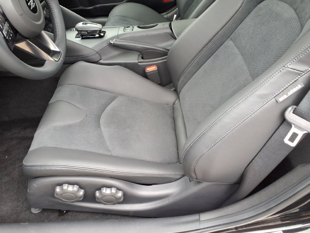New 2026 Nissan Z Performance w/ Floor Mat Package RWD image 18