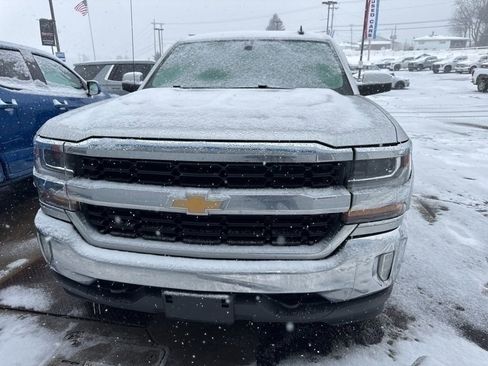 Used 2018 Chevrolet Silverado 1500 LT w/ All Star Edition image 2