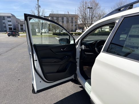 New 2026 Subaru Ascent Premium image 10