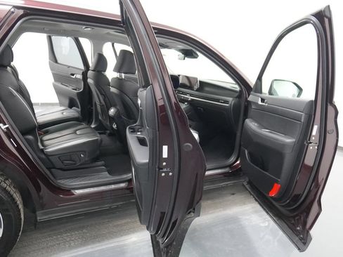 Used 2023 Hyundai Palisade Limited AWD/4WD image 36
