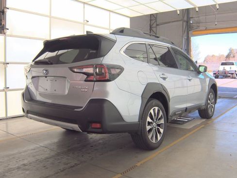 Used 2023 Subaru Outback Limited XT image 6