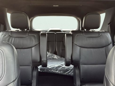 Used 2023 Ford Explorer ST w/ Equipment Group 401A image 19