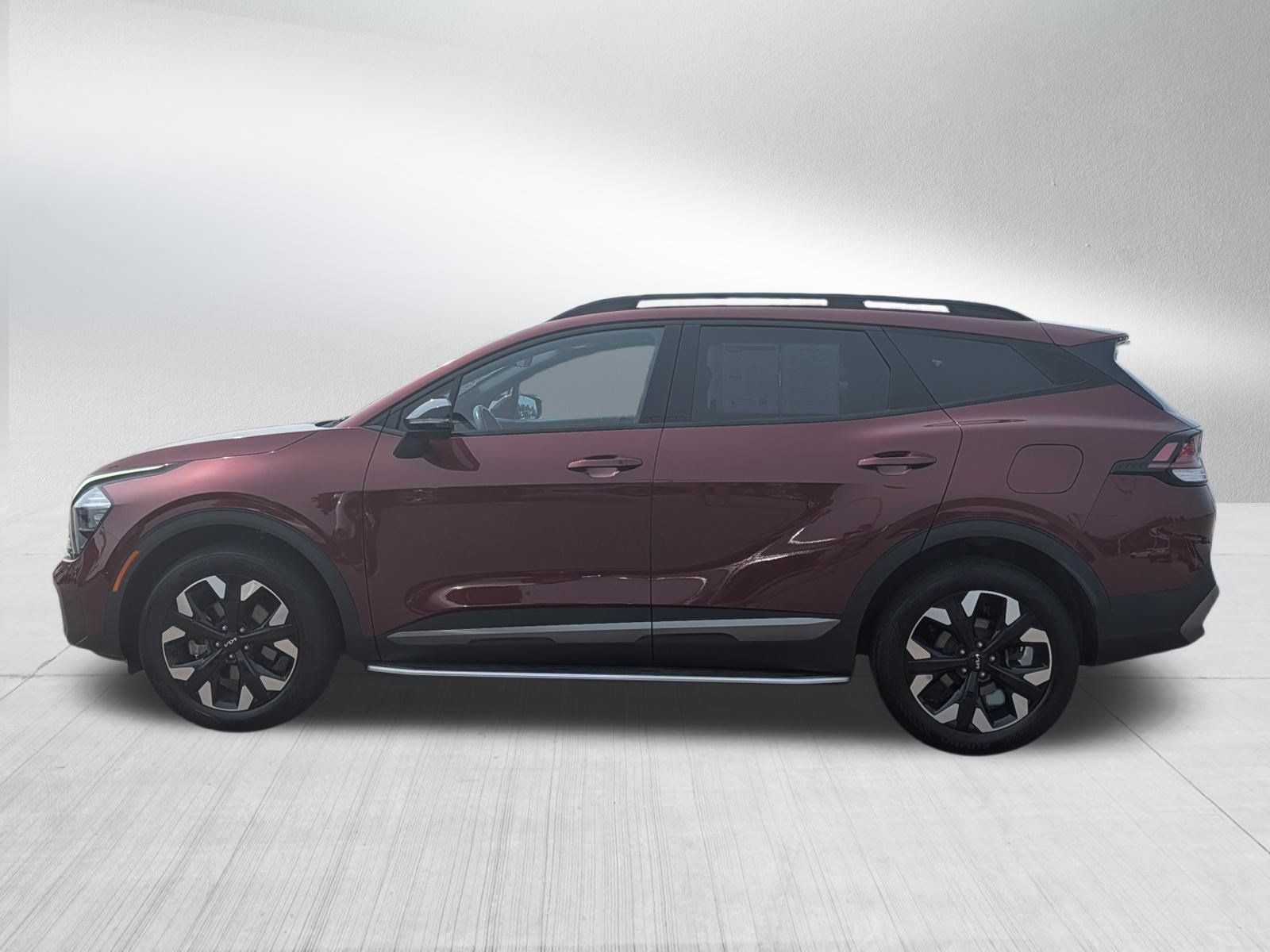 Used 2023 Kia Sportage X-Line w/ X-Line Premium Package AWD/4WD image 4