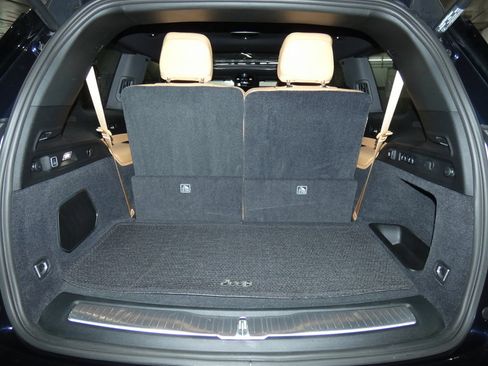 Used 2024 Jeep Grand Cherokee L Summit w/ Advanced Protech Group IV image 6