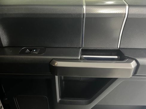 Used 2016 Ford F150 XLT w/ Equipment Group 302A Luxury image 60