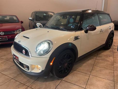 Used 2012 MINI Cooper Clubman S FWD image 2