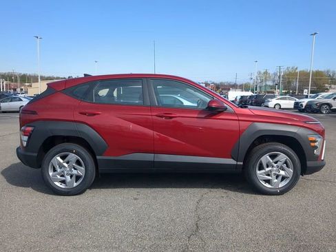 New 2026 Hyundai Kona SE AWD/4WD image 3