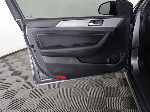 Used 2018 Hyundai Sonata Sport image 21