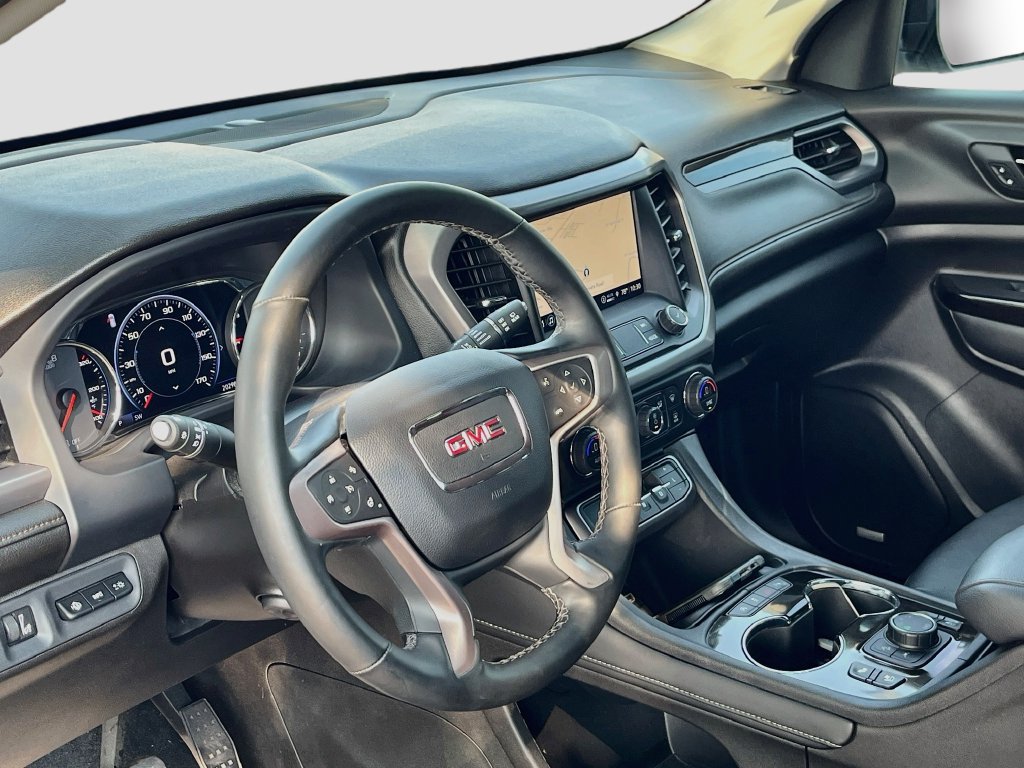 Used 2023 GMC Acadia AT4 w/ Technology Package AWD/4WD image 9