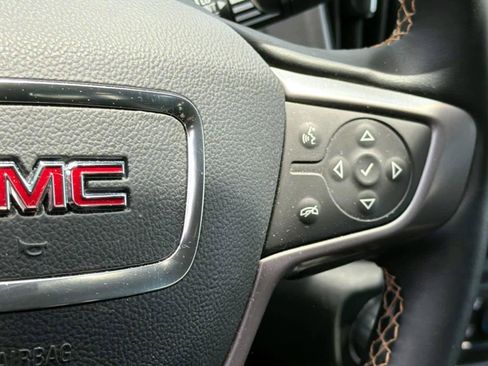 Used 2024 GMC Terrain AT4 AWD/4WD image 15