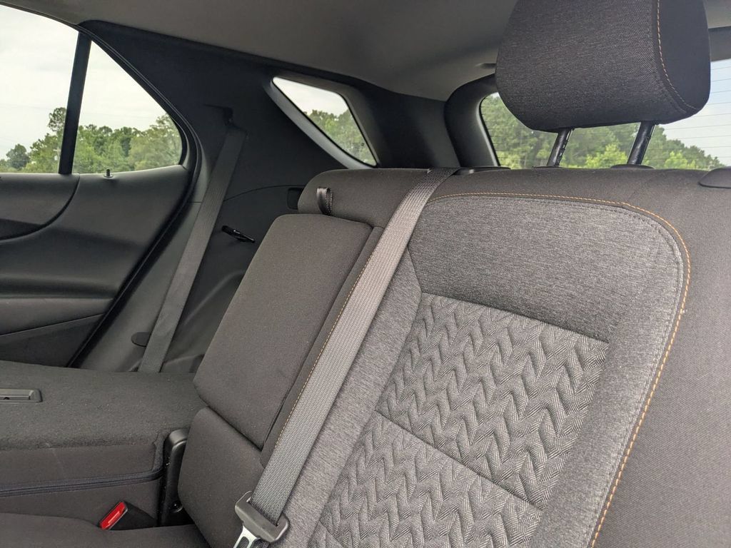 Used 2024 Chevrolet Equinox LT AWD/4WD image 27