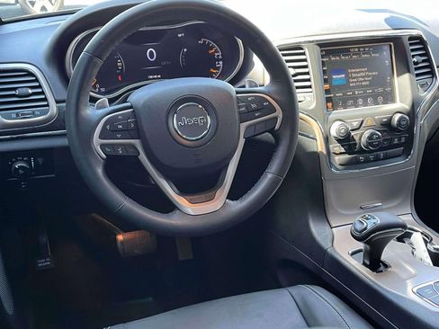 Used 2015 Jeep Grand Cherokee Limited image 12