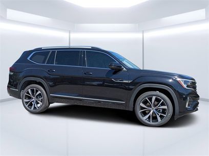New 2025 Volkswagen Atlas SEL Premium R-Line