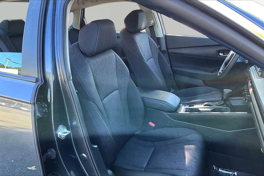 Used 2025 Honda Accord LX image 21