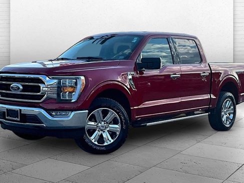 Used 2022 Ford F150 XLT w/ Equipment Group 302A High AWD/4WD image 11