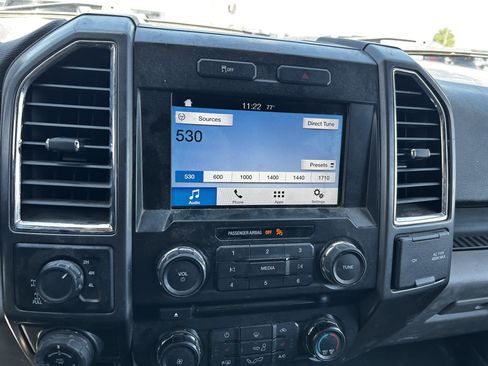 Used 2016 Ford F150 XLT w/ Equipment Group 302A Luxury AWD/4WD image 15