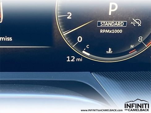 New 2026 INFINITI QX80 Luxe image 32