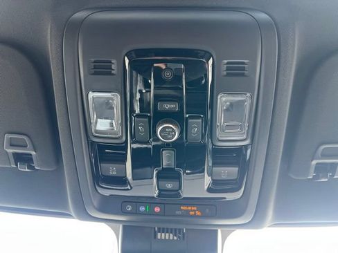 New 2026 Chevrolet Suburban RST w/ RST Capability Package AWD/4WD image 40