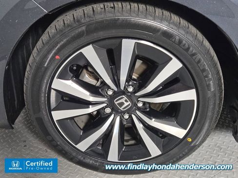 Certified 2024 Honda Civic EX-L image 8