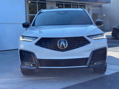New 2026 Acura MDX A-Spec image 2