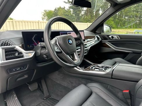 Used 2026 BMW X5 xDrive40i AWD/4WD image 18