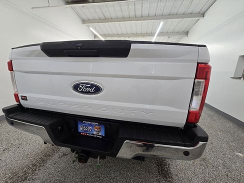 Used 2019 Ford F250 XLT w/ XLT Value Package image 9