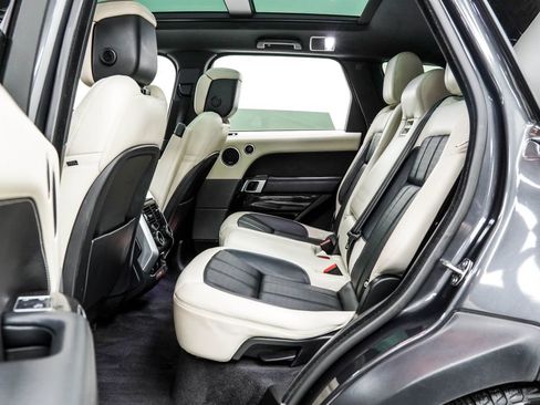 Used 2020 Land Rover Range Rover Sport Autobiography image 17