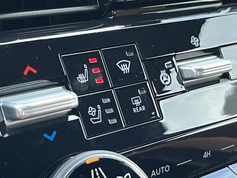 New 2026 Nissan Armada Platinum Reserve AWD/4WD image 36