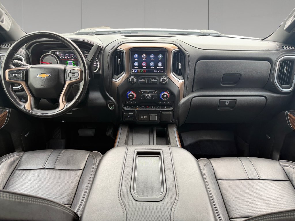 Used 2022 Chevrolet Silverado 2500 High Country w/ Safety Package II AWD/4WD image 13