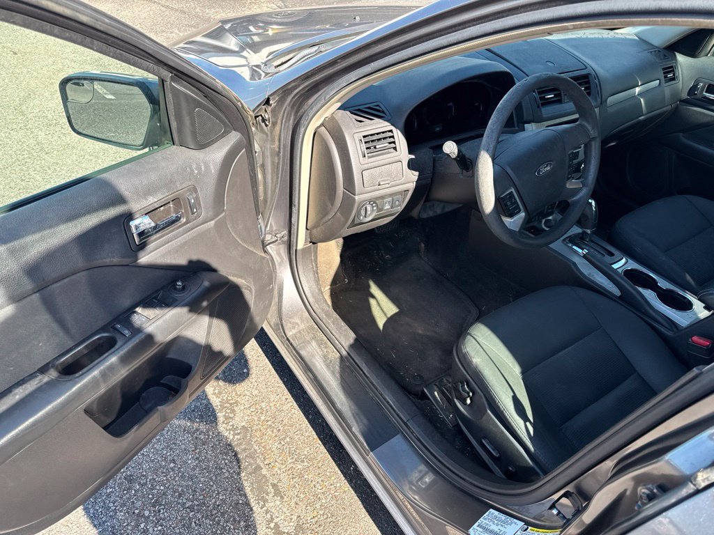 Used 2012 Ford Fusion SE FWD image 12