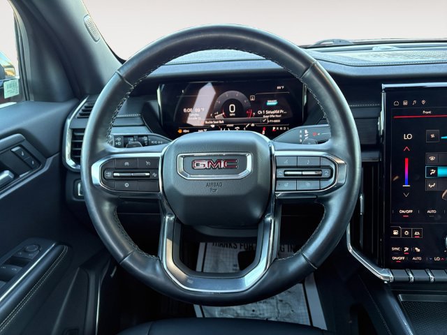 Used 2024 GMC Acadia Elevation w/ Luxury Package AWD/4WD image 12