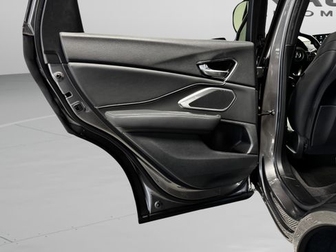 Certified 2025 Acura RDX SH-AWD image 39