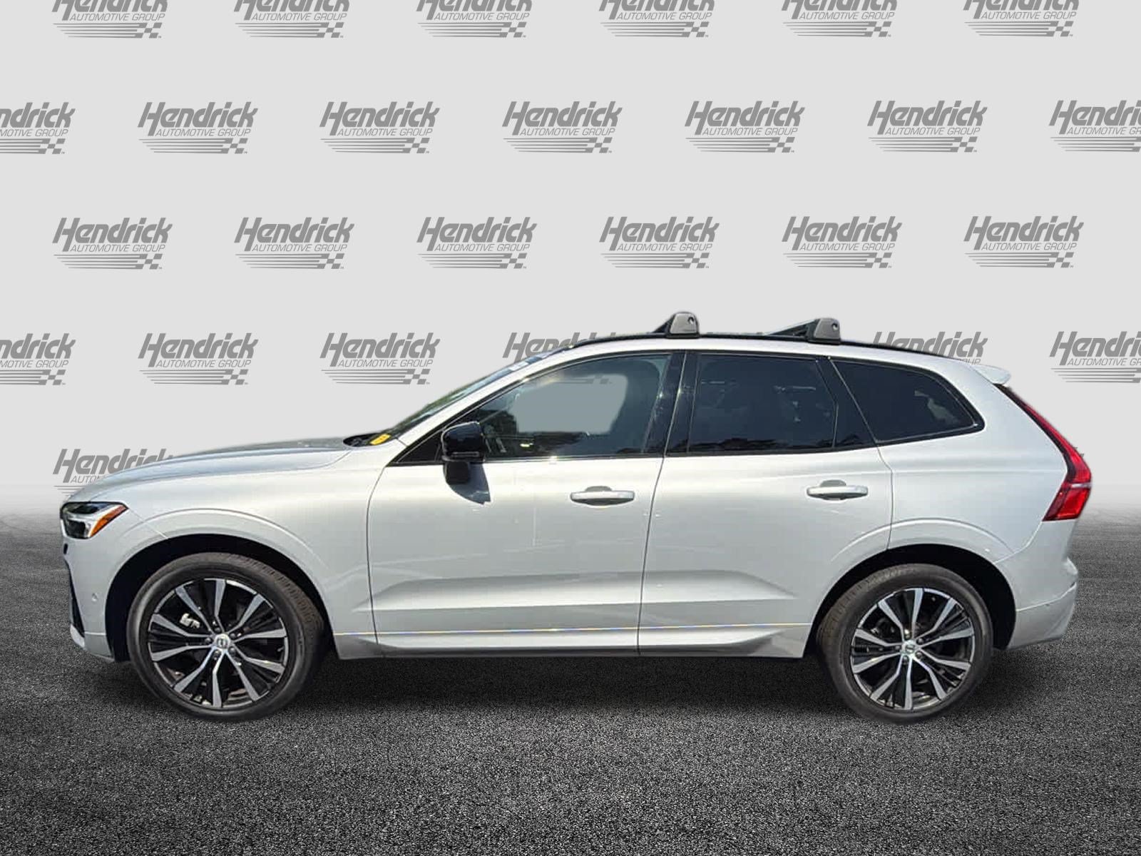 Used 2024 Volvo XC60 B5 Plus w/ Protection Package Premier AWD/4WD image 9