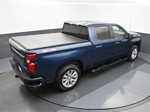 Used 2019 Chevrolet Silverado 1500 Custom w/ Custom Convenience Package image 17