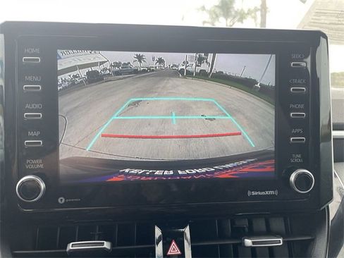 Used 2021 Toyota Corolla SE image 14