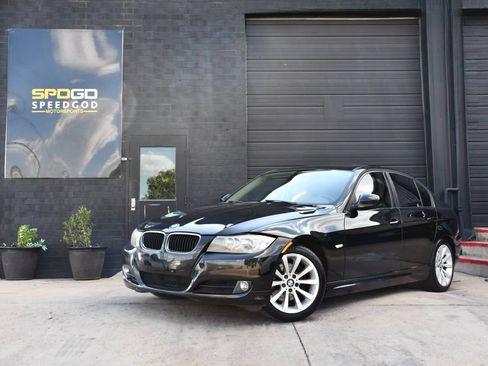 Used 2011 BMW 328i Sedan w/ Premium Pkg RWD image 1