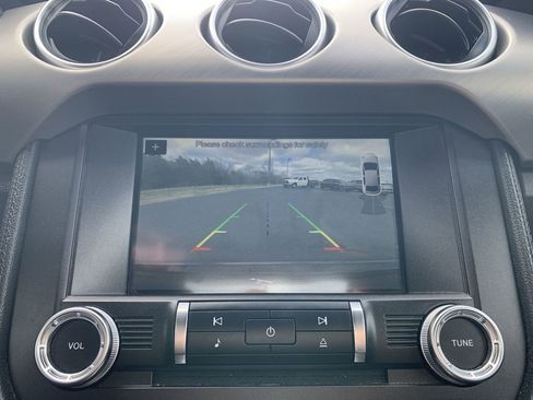 Used 2018 Ford Mustang Premium image 23