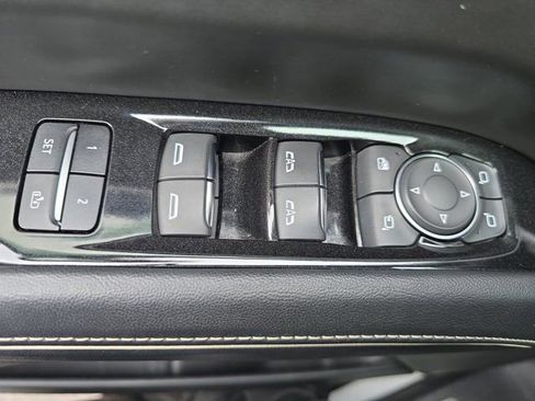 Used 2023 Cadillac Escalade Sport Platinum image 28