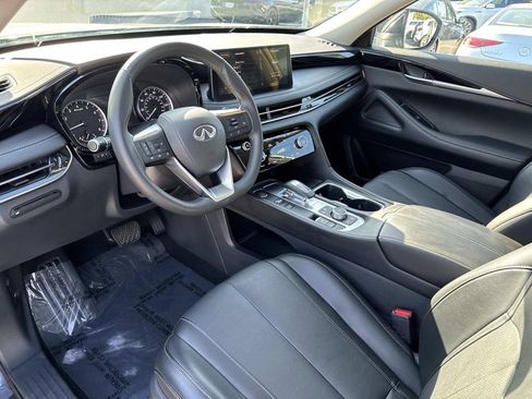 Certified 2025 INFINITI QX60 Pure FWD image 14