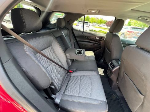 Used 2021 Chevrolet Equinox LT FWD image 24