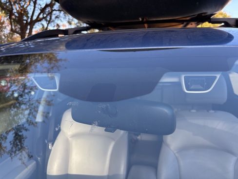 Used 2015 Subaru Forester 2.5i Limited image 3