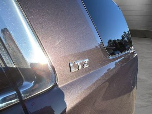 Used 2016 Chevrolet Tahoe LTZ AWD/4WD image 9