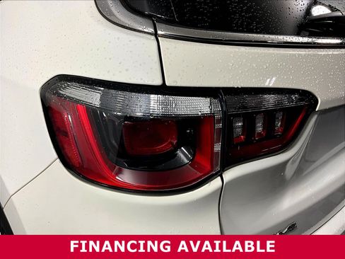 Used 2018 Jeep Compass Limited AWD/4WD image 22